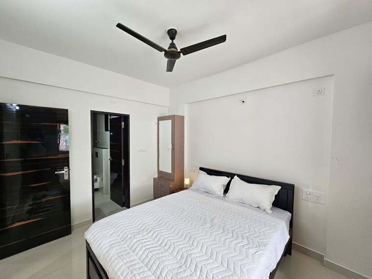 Bedroom, halasuru 2 Bedroom 1200 Sq.Ft. Apartment In Halasuru Bangalore 10627707