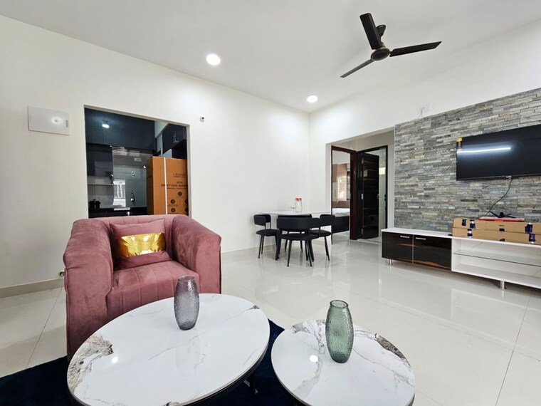 Team Area, halasuru 2 Bedroom 1200 Sq.Ft. Apartment In Halasuru Bangalore 10627707