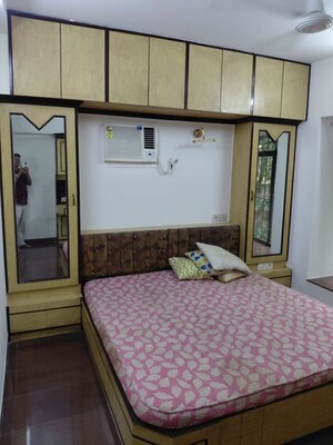 1 BHK Apartment For Sale in Queens Land Apartment, Andheri West