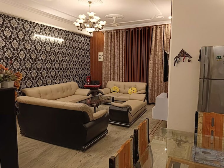 Living Room, green fields colony 3 Bedroom 150 Sq.Yd. Builder Floor In Green Fields Colony Faridabad 10627733