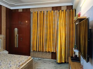 Bedroom in 3 BHK Builder Floor at Green Fields Colony – for Sale