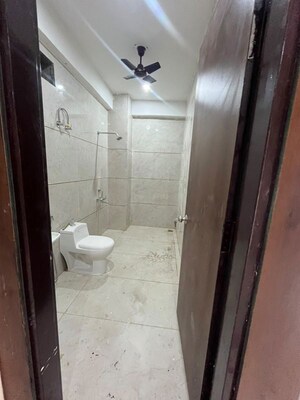 Bathroom in 2 BHK Builder Floor at Anant Raj Estate Plots, Sector 63a – for Rent