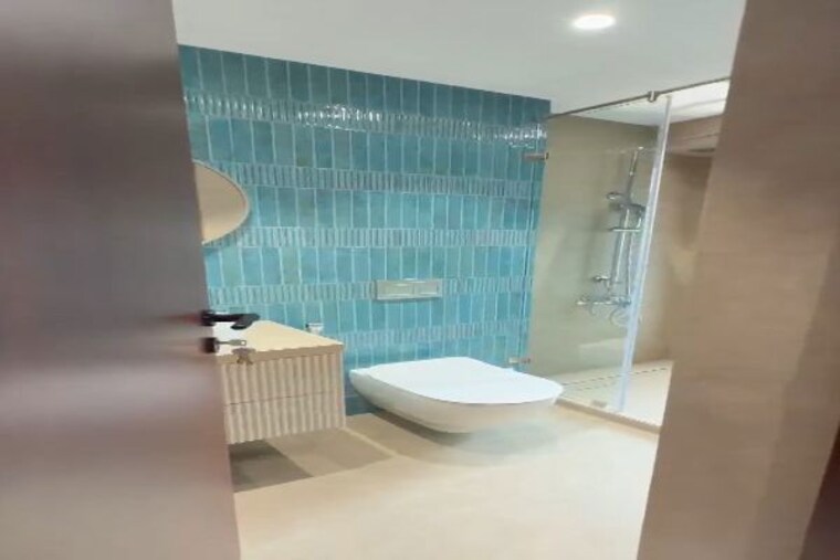 Bathroom, shelton-elite 3 Bedroom 1356 Sq.Ft. Apartment In Vile Parle West Mumbai 10627787
