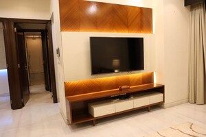 Furnished Amenities in 4 BHK Apartment at Indiabulls Blu, Worli – for Rent