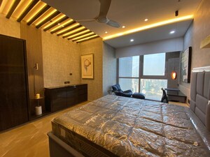 Bedroom in 2 BHK Apartment at Indiabulls Blu, Worli – for Rent