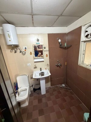2.5 BHK Apartment For Rent in Amrapali Silicon City, Sector 76