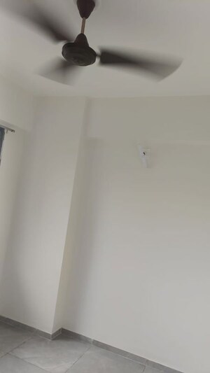 Room in 2 BHK Apartment at Adani Aster Neo, Shantigram – for Rent