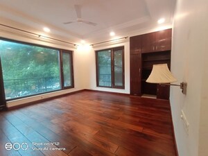 Room in 4 BHK Builder Floor at Greater Kailash ii – for Rent