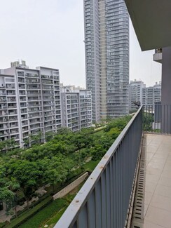 3 BHK + Prayer Room,Servant Room,Study Room Apartment For Rent in Conscient Heritage Max