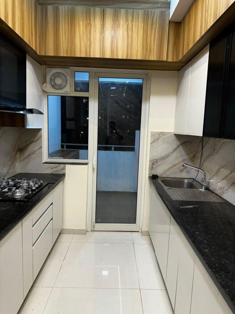 Kitchen, conscient-heritage-max 3 Bedroom 1942 Sq.Ft. Apartment In Sector 102 Gurgaon 10627837