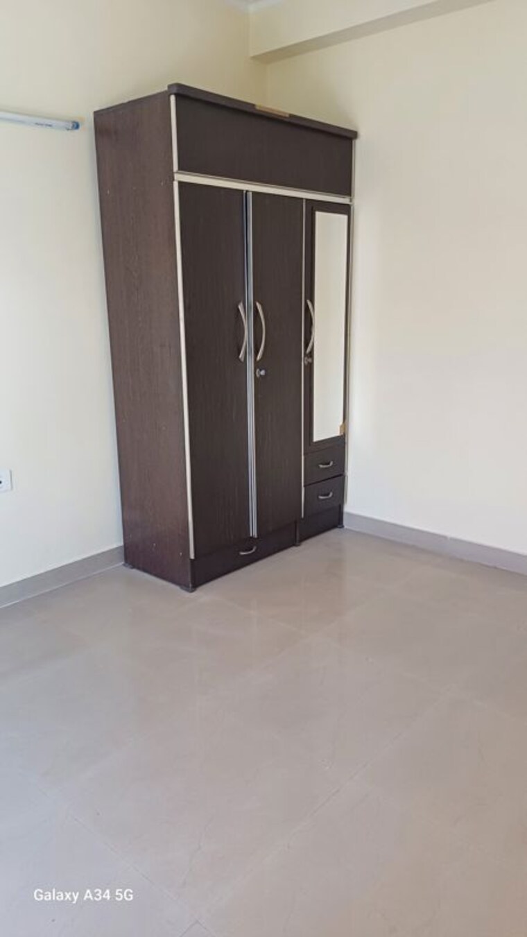 Room, orchid-island 4 Bedroom 2200 Sq.Ft. Builder Floor In Sector 51 Gurgaon 10627838
