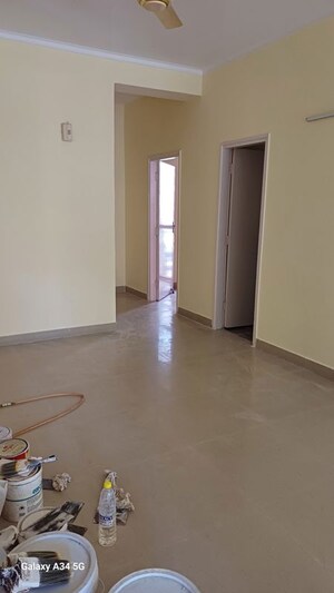 Room in 4 BHK Builder Floor at Orchid Island, Sector 51 – for Rent