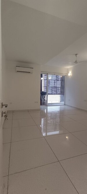 Living Room in 3 BHK Builder Floor at Greater Kailash ii – for Rent