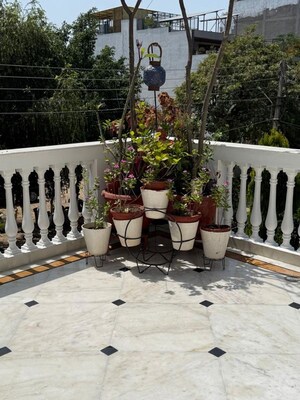 Balcony in 3 BHK Apartment at BPTP Amstoria Country Floor, Sector 102 – for Rent
