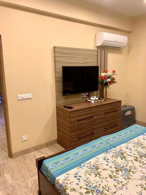 Furnished Amenities in  Builder Floor at Palam Vihar – for Rent