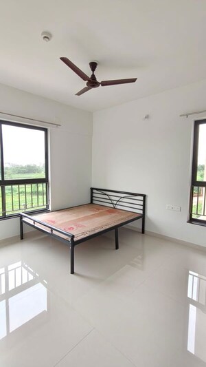 Room in 2 BHK Apartment at Shapoorji Pallonji Joyville Hinjewadi, Hinjewadi – for Rent