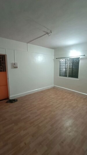 Room in 1 BHK Apartment at Ganaraya Heights, Dhankawadi – for Sale
