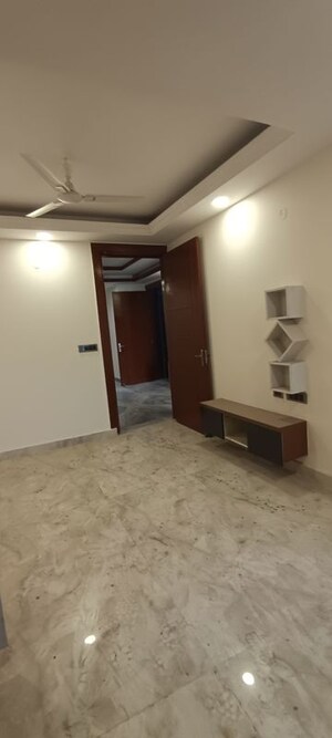 Room in 3 BHK Builder Floor at Fidato Honour Homes, Sector 89 – for Sale