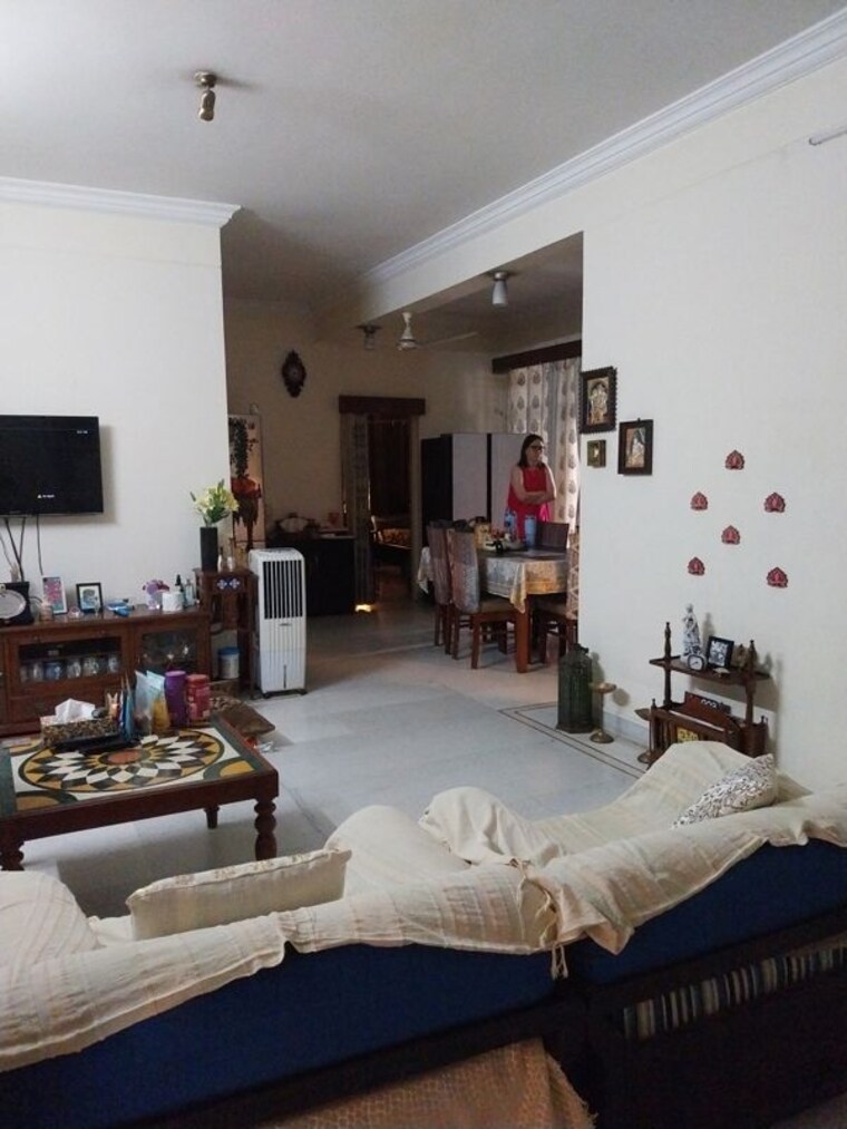 Living Room, si-sundale 3.5 Bedroom 1979 Sq.Ft. Apartment In Halasuru Bangalore 10627882