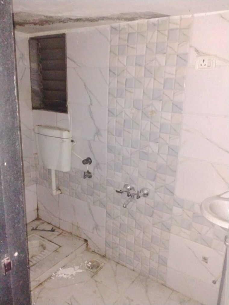 Bathroom, ace-taal-apartment 2 Bedroom 850 Sq.Ft. Apartment In Virar West Palghar 10627902