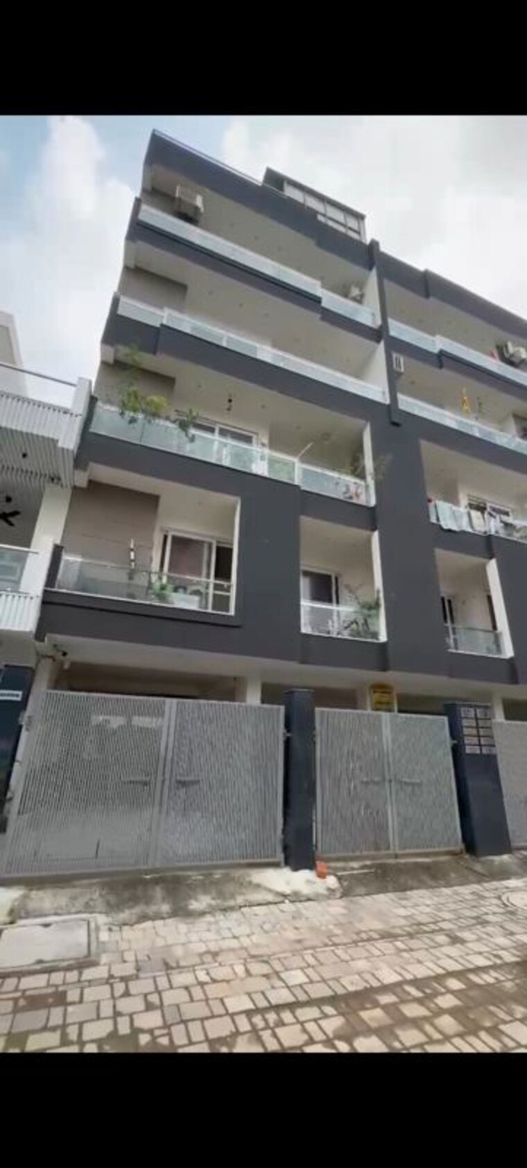 Kitchen, puri-kohinoor 3 Bedroom 175 Sq.Yd. Builder Floor In Sector 89 Faridabad 10627946