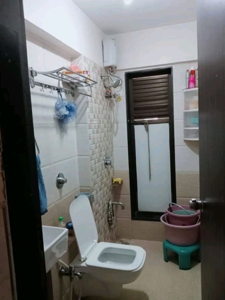 Bathroom, sethia-kalpavruksh-heights 2 Bedroom 650 Sq.Ft. Apartment In Kandivali West Mumbai 10628017