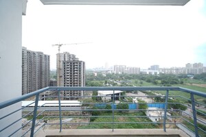 2 BHK Apartment For Sale in Godrej Oasis, Sector 88a