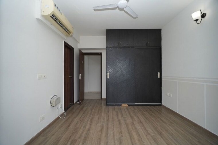 Room, godrej-oasis 2 Bedroom 1307 Sq.Ft. Apartment In Sector 88a Gurgaon 10628072