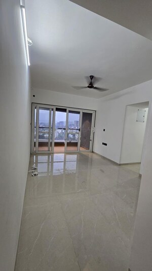 Room in 2 BHK Apartment at Pristine Allure, Kharadi – for Rent
