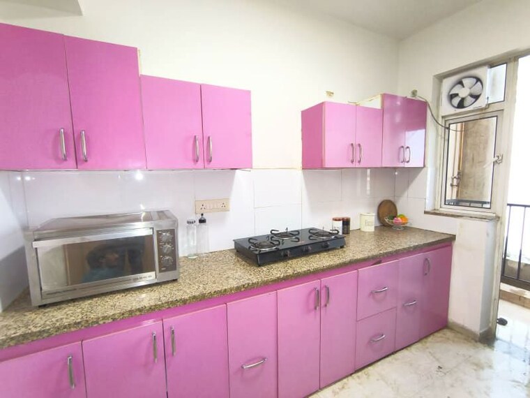 Kitchen, dlf-new-town-heights-ii 3.5 Bedroom 1935 Sq.Ft. Apartment In Sector 86 Gurgaon 10628102