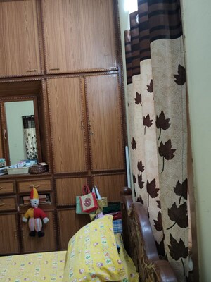 Room in 2 BHK Apartment at Gollapudi – for Sale