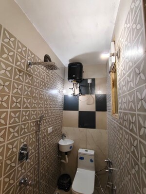 Bathroom in 2 BHK Builder Floor at Naraina – for Rent