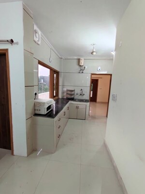 Kitchen in 2 BHK Builder Floor at Naraina – for Rent