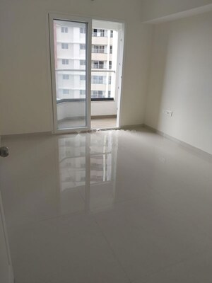 Room in 3 BHK Apartment at Avon Vista, Balewadi – for Rent