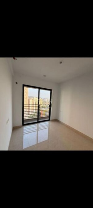 2 BHK Apartment For Rent in Risland The Icon, Dhokali