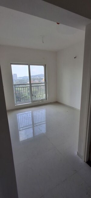Room in 3 BHK Apartment at Godrej Nurture Pune, Mamurdi – for Rent