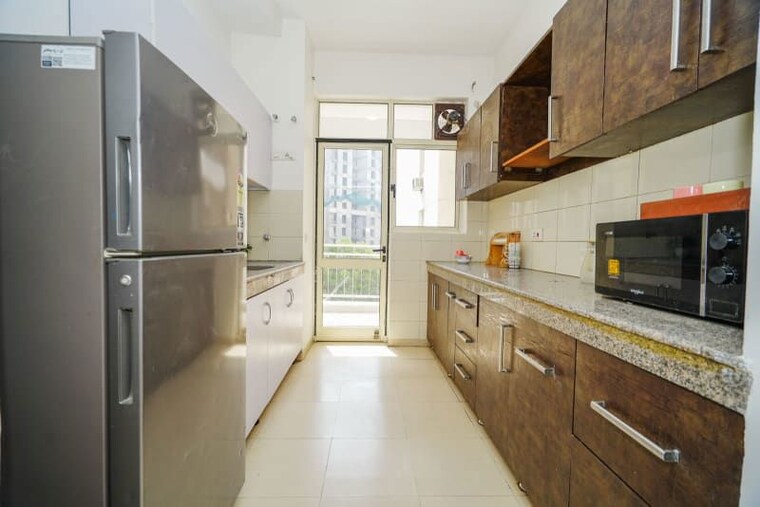 Kitchen, vatika-gurgaon-21 3 Bedroom 1735 Sq.Ft. Apartment In Sector 83 Gurgaon 10628172