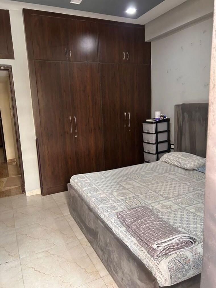 Bedroom, green-wood-city 4 Bedroom 275 Sq.Yd. Builder Floor In Sector 45 Gurgaon 10628184