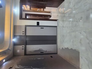 Furnished Amenities in 4 BHK Builder Floor at Parklands, Sector 85 – for Sale
