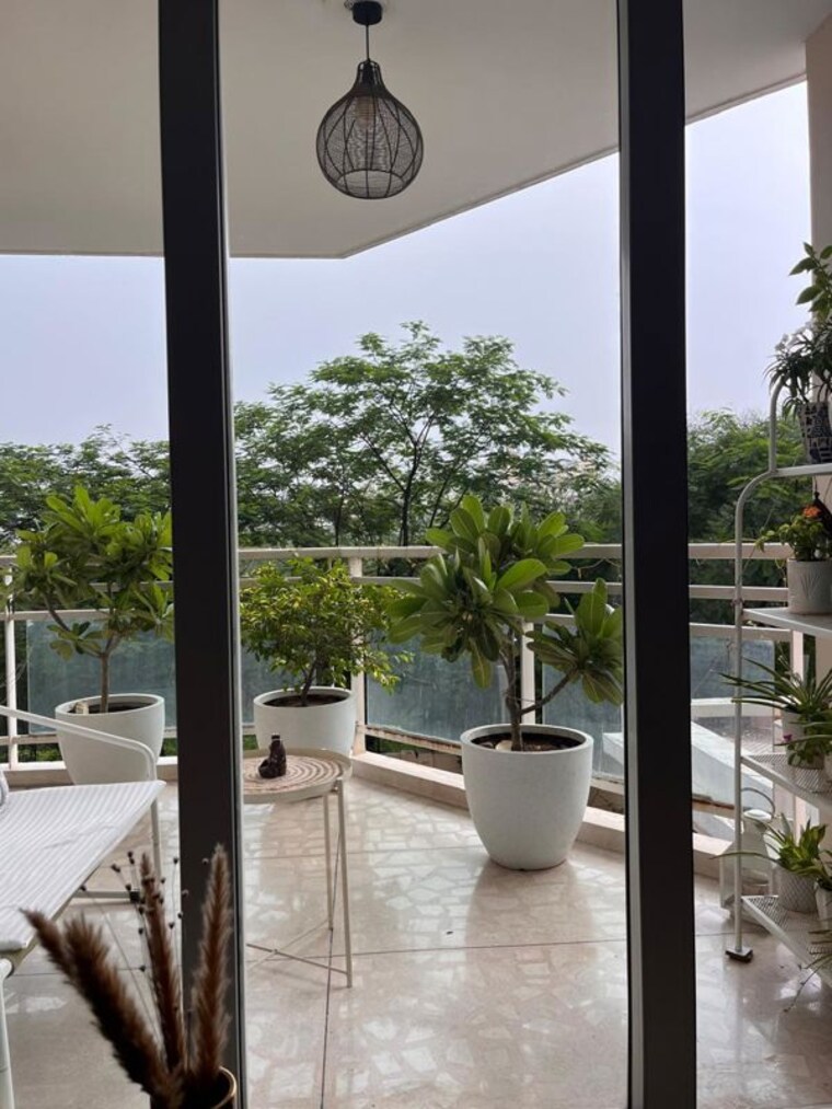 Balcony, dlf-park-place 3 Bedroom 2283 Sq.Ft. Apartment In Sector 54 Gurgaon 10628163