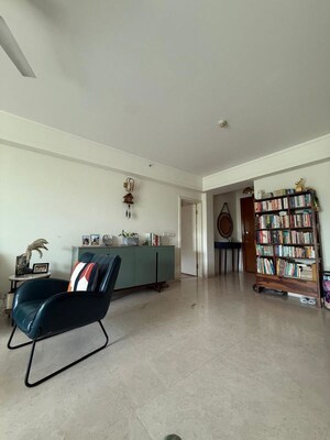 Living Room in 3 BHK Apartment at DLF Park Place, Sector 54 – for Rent