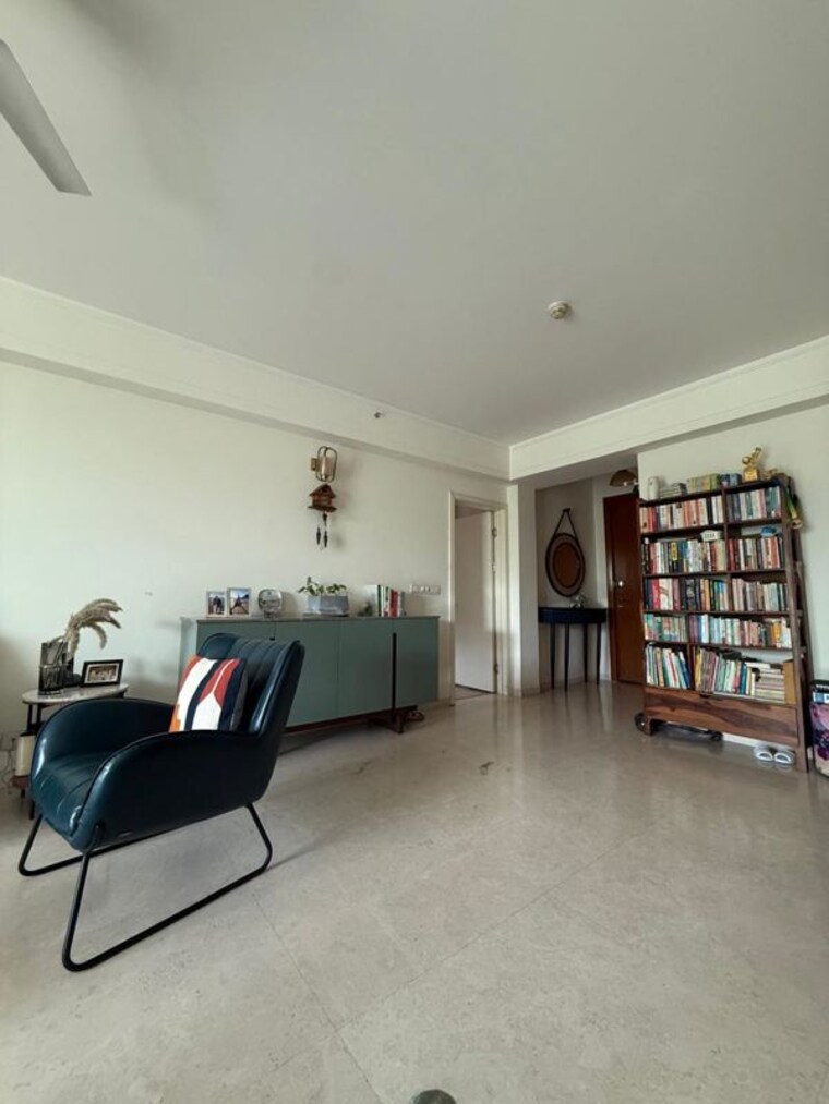 Living Room, dlf-park-place 3 Bedroom 2283 Sq.Ft. Apartment In Sector 54 Gurgaon 10628163