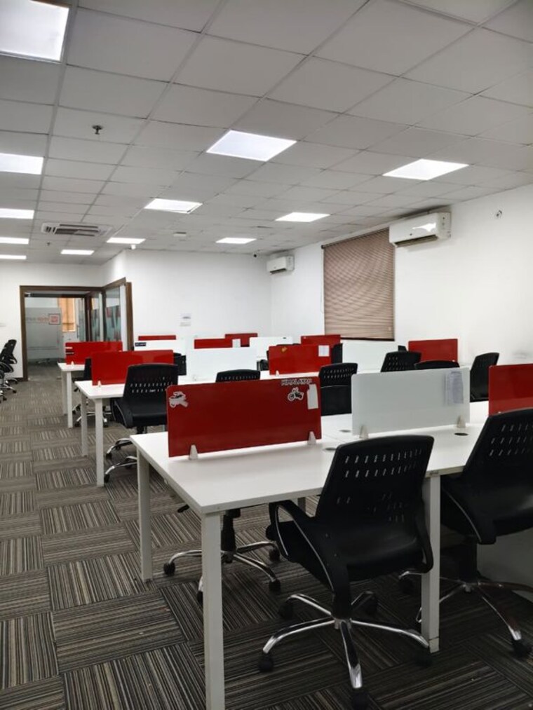 Team Area, sector 63 Commercial Office Space 2520 Sq.Ft. In Sector 63 Noida 10628181