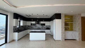 Kitchen in 4 BHK Builder Floor at Sector 43 – for Rent