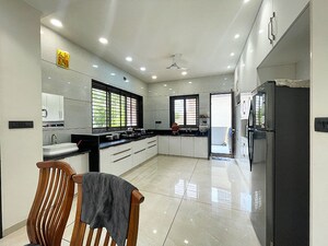 Team Area in 6 BHK Independent House at Nikol – for Sale