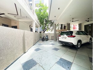 Parking in 6 BHK Independent House at Nikol – for Sale