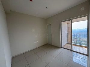 Room in 2 BHK Apartment at Godrej Park Springs, Manjari – for Rent