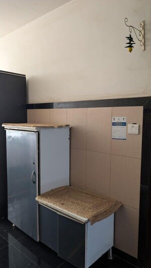 Room in 3 BHK Apartment at SVC Tree Walk, Kondapur – for Rent