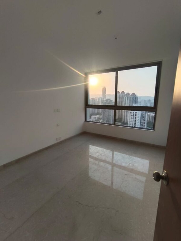 Room, lodha-crown-kolshet 1 Bedroom 450 Sq.Ft. Apartment In Kolshet Road Thane 10628216