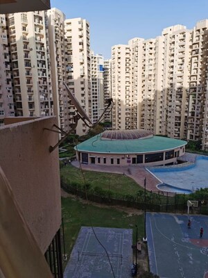 3.5 BHK Apartment – Exterior View View at Paramount Floraville, Sector 137 - for Sale